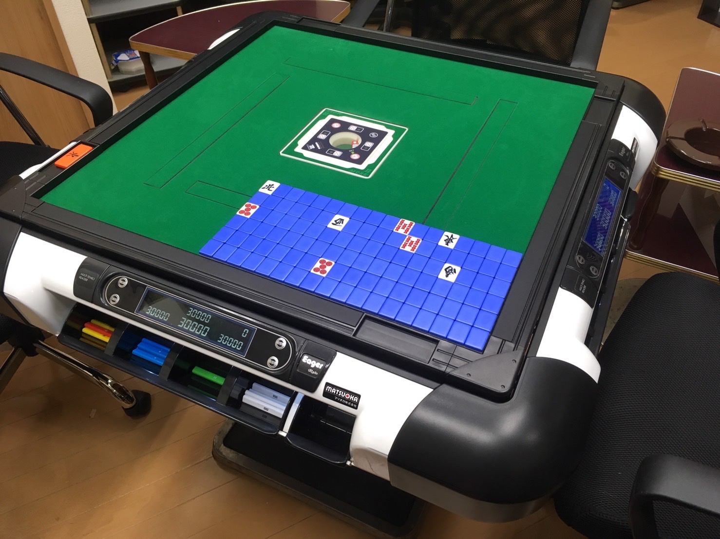 麻雀荘 隠れん坊 様（島根県） | マツオカ株式会社